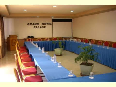 Grand Palace Hotel Korce Eksteriør billede